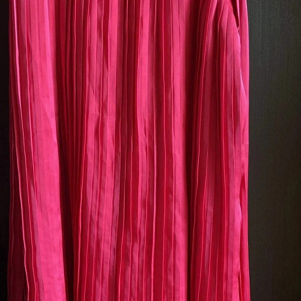 Artigli pleated gir party dress size8-9 - Picture 3 of 4
